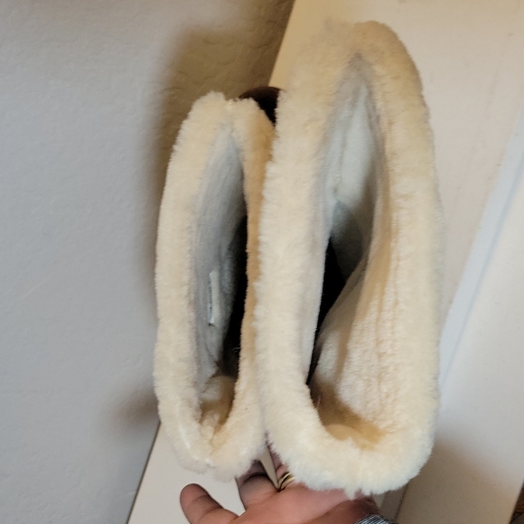 COLE HAAN Nike Tall Suede Sheep Fur Boots 8B - Picture 8 of 12